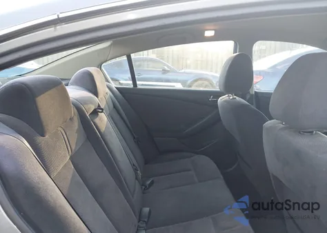 2009 Nissan Altima 2.5 S from USA, damaged, VIN 1N4AL21E49N470930